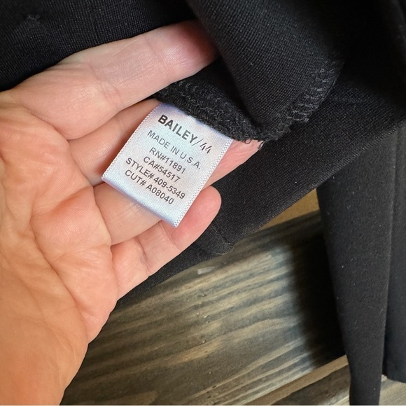 Bailey 44 Black structured cropped jacket - Picture 8 of 9